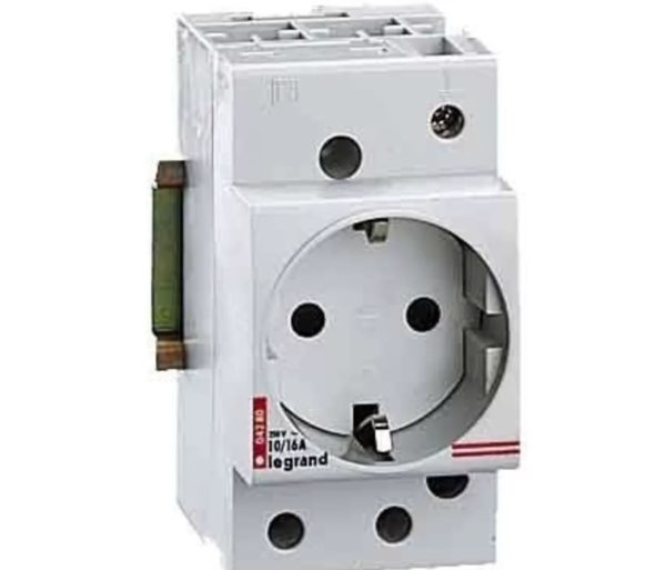 Розетка для установки на DIN-рейку Legrand