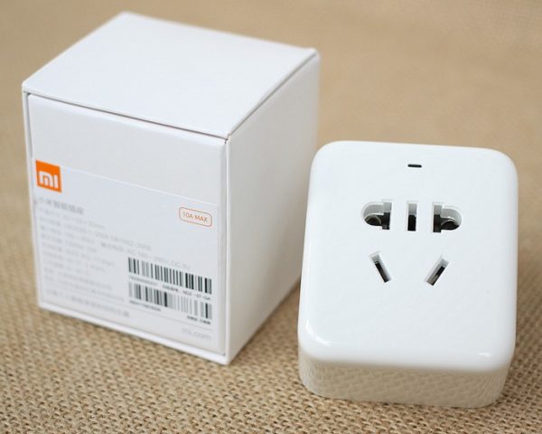 Розетка с управлением по WiFi