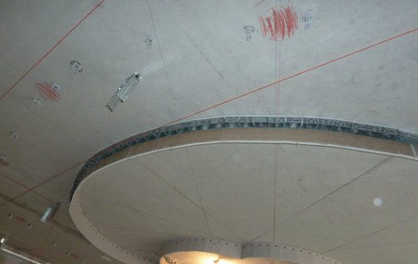 Разметка потолка под установку точечных светильников