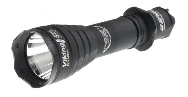 Ударопрочный светодиодный фонарь Armytek Viking Pro