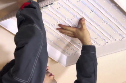Монтаж потолочного светильника