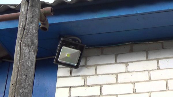 Выбор места для установки светодиодного прожектора