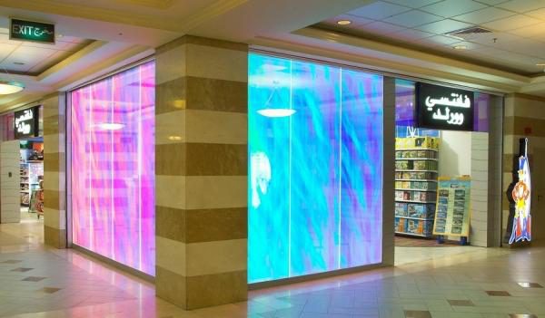 Подсветка витрин RGB-лентой