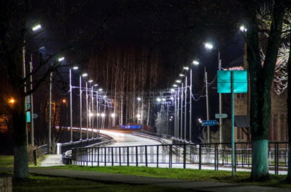 Освещение улиц и тротуаров