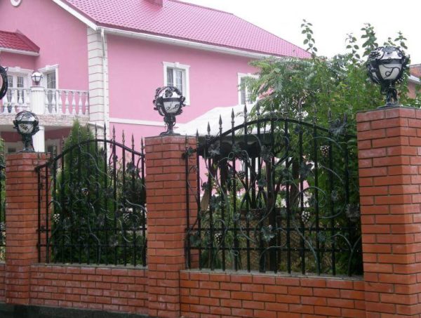 Освещение вентилируемого забора