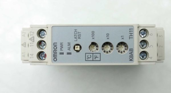 Устройство Omron K8AB-TH11S